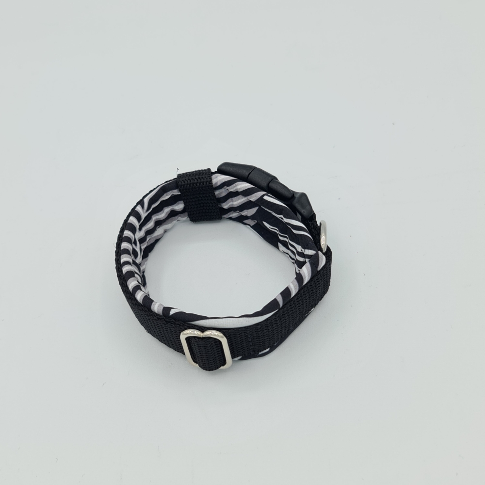 Set Black & White